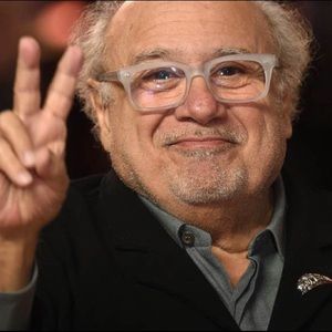 Meet your Posher, Lola